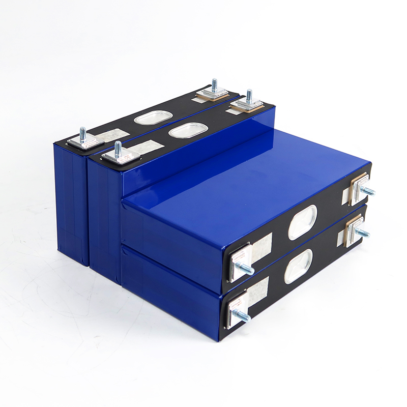  Svolt 3.2v 131Ah Lifepo4 Battery Cell for Solar Energy Storage Power