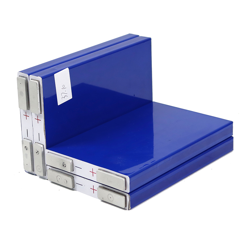 Yinlong 2.3v 33Ah Prismatic LTO Battery Cell 